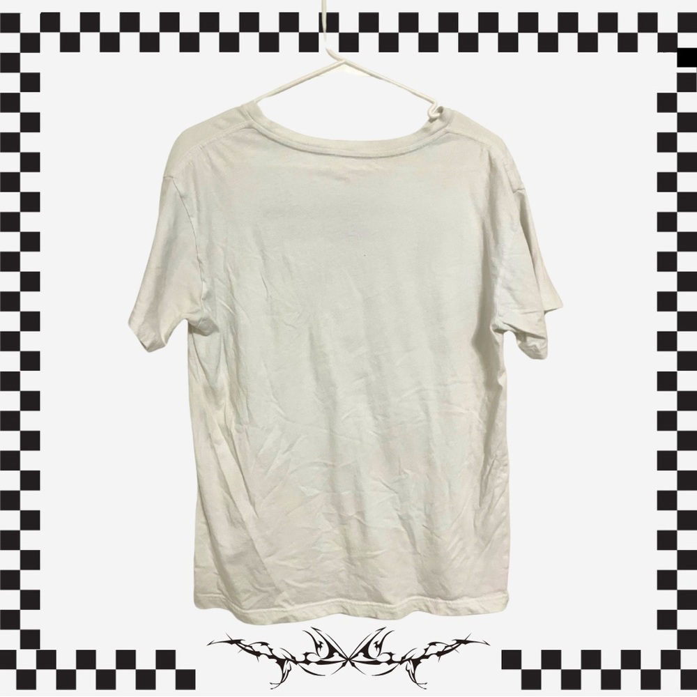 Zumiez White Rose Graphic Tee M Grunge Y2K Streetwear Visual Kei Grunge Skater - Picture 2 of 2